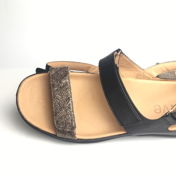 Strive Kona Leather Adjustable Orthotic Sandals Black Snake Metallic US 11.5 12 - Picture 6 of 6